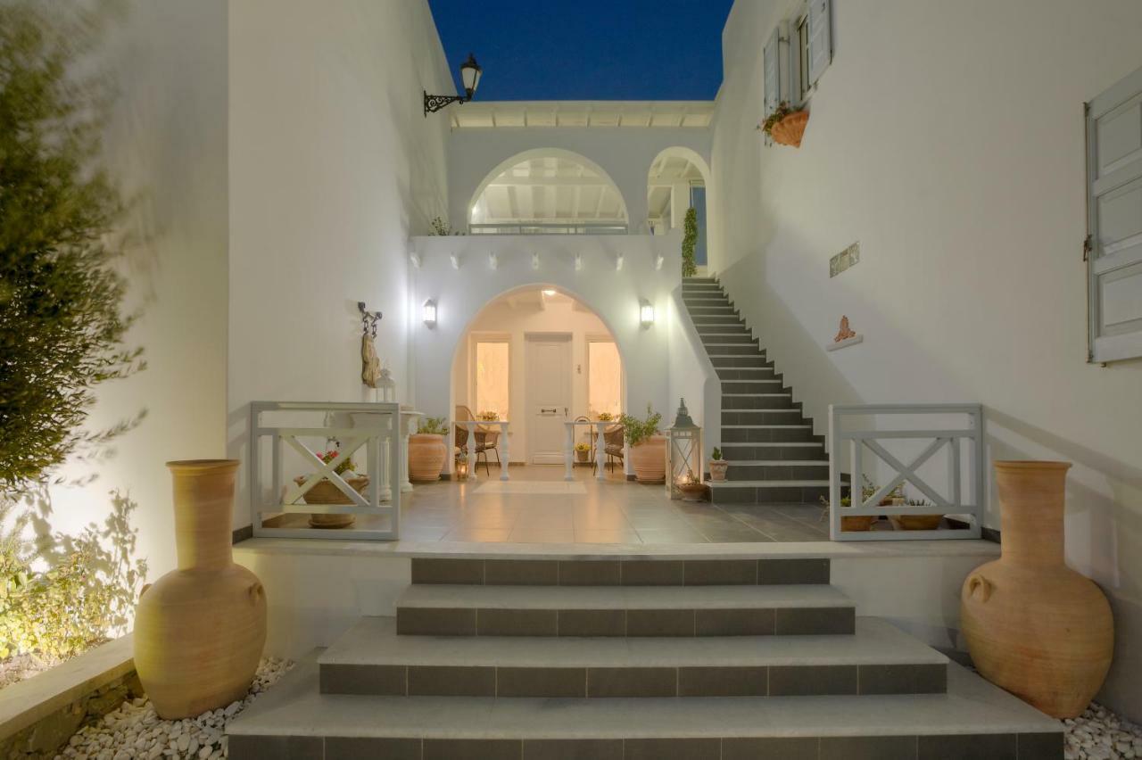 Miland Suites Adamantas  Esterno foto