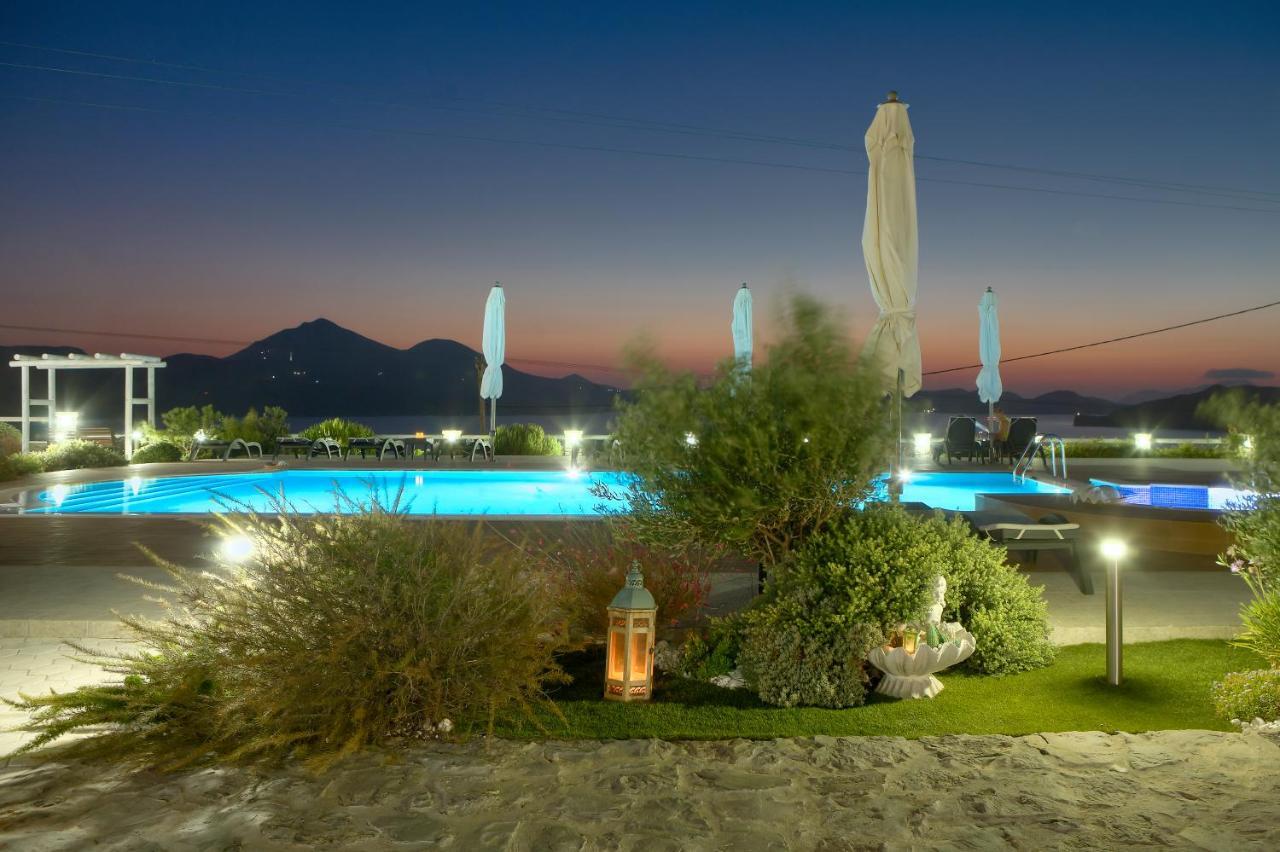 Miland Suites Adamantas  Esterno foto